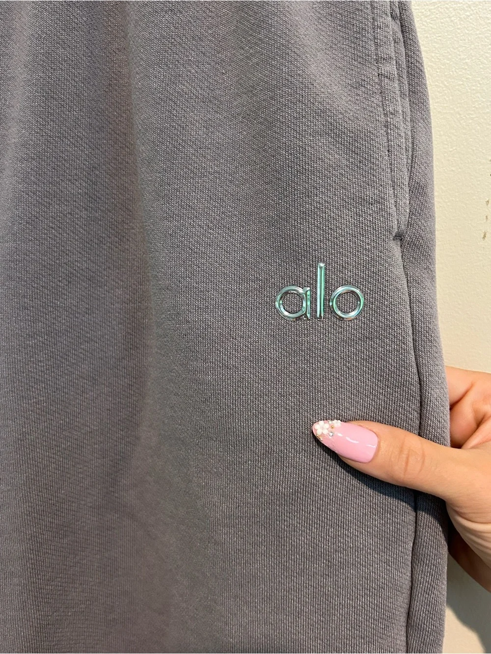 ALO wide leg sweatpants in purple haze